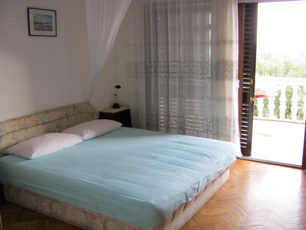 Apartments Nestor Tribalj Quarto foto
